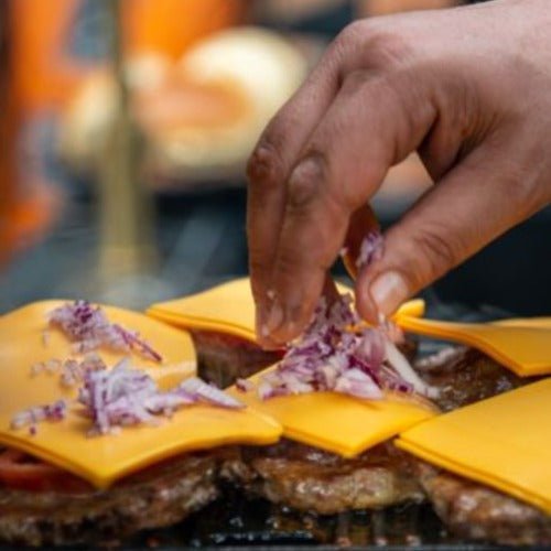 IQ GRILLS® — μεγάλο 22 ίντσες - ψησταριά Kamado με πλήρη αξεσουάρ — μαύρο άνθρακα